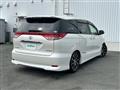 2013 Toyota Estima