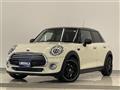 2019 BMW MINI