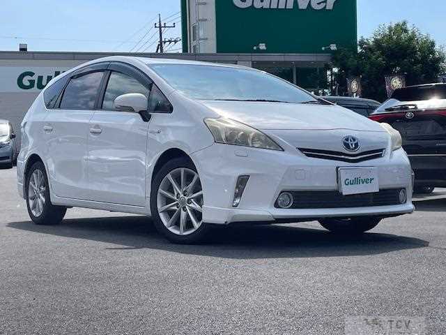 2011 Toyota PRIUS α