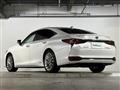 2019 Lexus ES