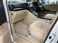 2014 Toyota Vellfire