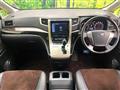 2013 Toyota Alphard