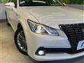 2013 Toyota Crown Hybrid