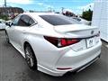 2019 Lexus ES