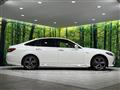 2019 Toyota Crown Hybrid
