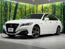 2019 Toyota Crown Hybrid