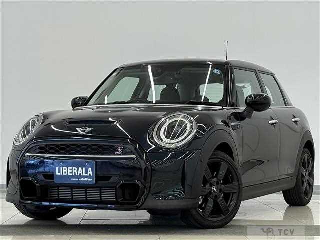 2021 BMW MINI