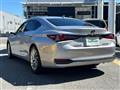 2019 Lexus ES
