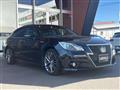 2013 Toyota Crown Hybrid