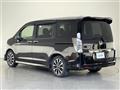 2013 Honda Step WGN