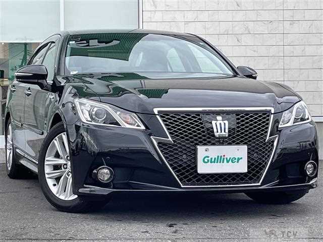 2015 Toyota Crown Hybrid