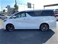 2018 Toyota Alphard Hybrid