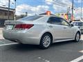 2016 Toyota Crown Hybrid