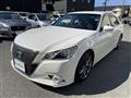 2014 Toyota Crown Hybrid