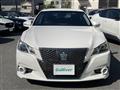 2014 Toyota Crown Hybrid
