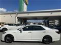 2014 Toyota Crown Hybrid