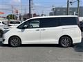 2017 Toyota Esquire