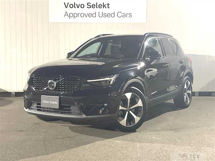 2023 Volvo XC40