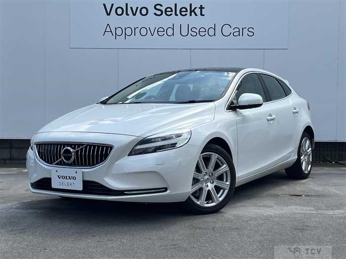 2020 Volvo V40