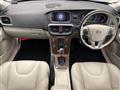 2018 Volvo V40