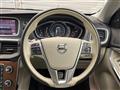 2018 Volvo V40