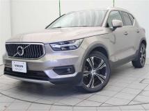 2020 Volvo XC40