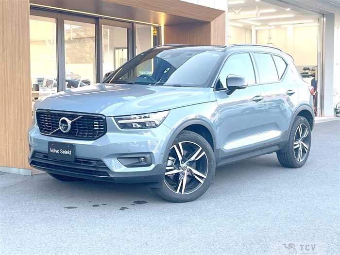 2022 Volvo XC40
