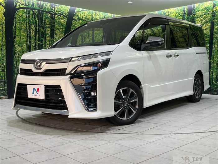 2020 Toyota Voxy