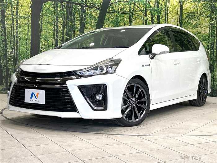 2015 Toyota PRIUS α