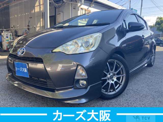 2013 Toyota AQUA