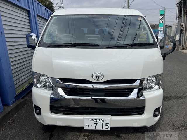 2025 Toyota Hiace Wagon
