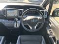 2012 Honda Step WGN
