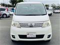 2009 Nissan Serena