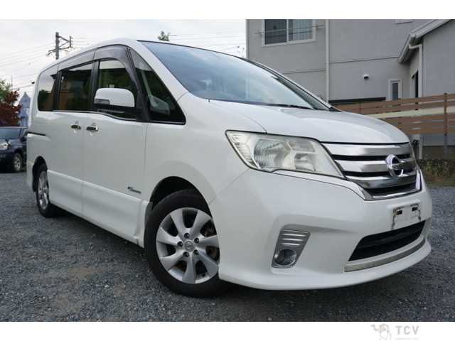 2013 Nissan Serena