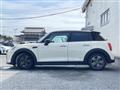 2021 BMW MINI
