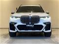 2022 BMW X7