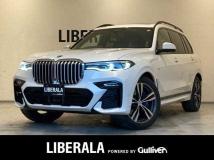 2022 BMW X7