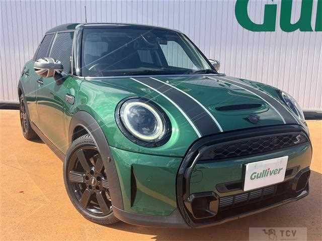 2022 BMW MINI