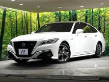 2019 Toyota Crown Hybrid