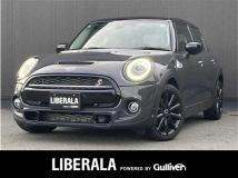 2020 BMW MINI