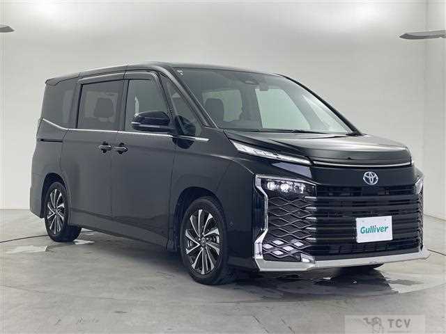 2025 Toyota Voxy