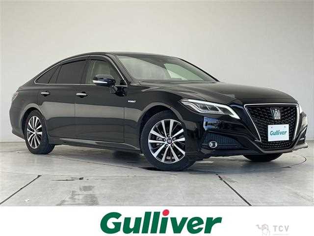 2019 Toyota Crown Hybrid