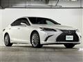 2019 Lexus ES