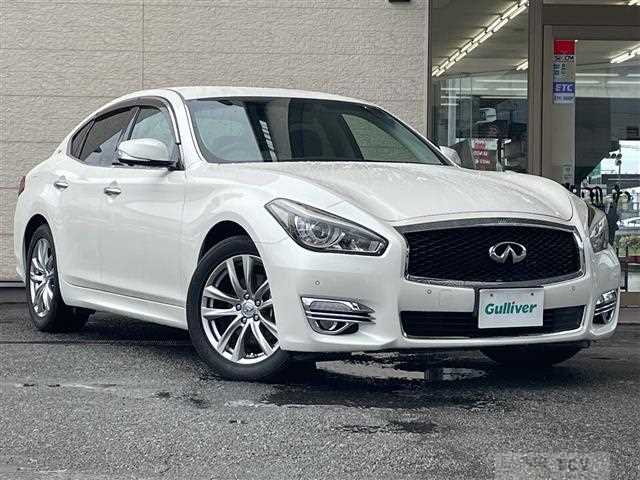 2017 Nissan Fuga