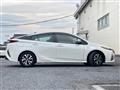 2019 Toyota Prius PHV