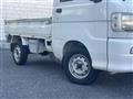 2002 Daihatsu Hijet Truck