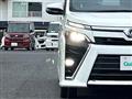 2017 Toyota Voxy