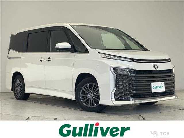 2022 Toyota Voxy