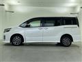 2017 Toyota Voxy