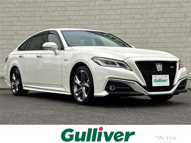 2019 Toyota Crown Hybrid